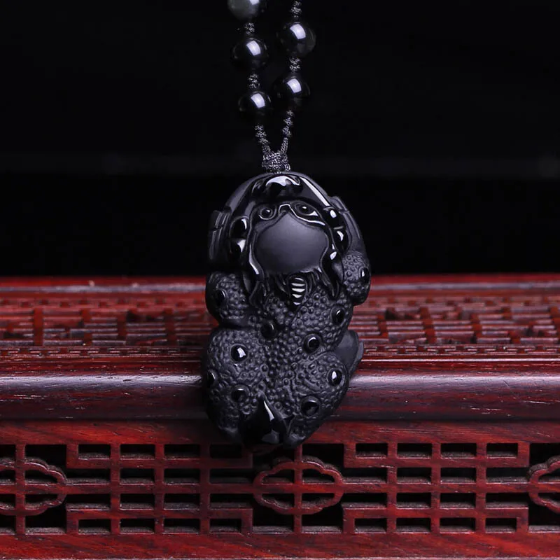 Natural Obsidian Handmade Carved Chinese Amulet PiXiu Lucky Pendant + Black Beads Necklace Fashion Jewelry
Natural Obsidian Handmade Carved Chinese Amulet PiXiu Lucky Pendant + Black Beads Necklace Fashion Jewelry