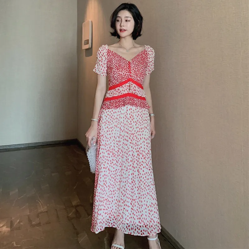 2019 Summer Sexy Party Office Chiffon Dresses Women V Neck Short Sleeve Dot Print Elegant Dresses Vestidos Vintage Bandage Dress
2019 Summer Sexy Party Office Chiffon Dresses Women V Neck Short Sleeve Dot Print Elegant Dresses Vestidos Vintage Bandage Dress