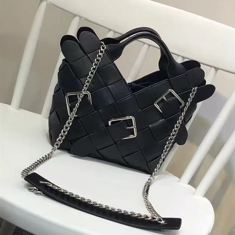 Womens Genuine Leather Handbags Luxury Handbags Designer Sling Bags For Women 2019 Crossbody Bags Lady Woven Chain Shoulder Bags
Womens Genuine Leather Handbags Luxury Handbags Designer Sling Bags For Women 2019 Crossbody Bags Lady Woven Chain Shoulder Bags
