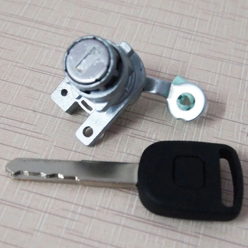 2 Pcs/Set Universal Left Driver Door Lock Tool Kit Cylinder Repair Parts Modified Supplies Car Accessories for Honda Accord
2 Pcs/Set Universal Left Driver Door Lock Tool Kit Cylinder Repair Parts Modified Supplies Car Accessories for Honda Accord