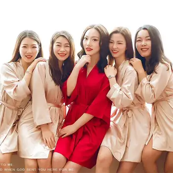 Faux Silk Nightdress Female Summer Robes Summer Negligee Lady Sexy Kimono Bathrobe Solid Sleepwear Casual Home Dressing Gown
Faux Silk Nightdress Female Summer Robes Summer Negligee Lady Sexy Kimono Bathrobe Solid Sleepwear Casual Home Dressing Gown