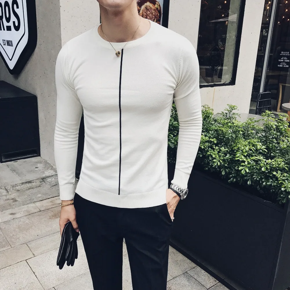 2018 Korean version of the British minimalist design base knit round neck men's tide contrast color stitching T-shirt
2018 Korean version of the British minimalist design base knit round neck men's tide contrast color stitching T-shirt