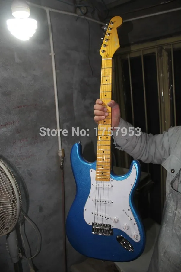 Factory custom shop 2017 Newest Custom Vintage blue ST electric guitar Free shipping (HAI 4 stratocaster
Factory custom shop 2017 Newest Custom Vintage blue ST electric guitar Free shipping (HAI 4 stratocaster