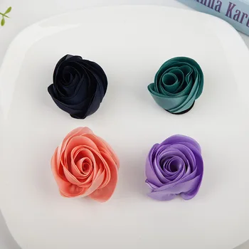 Fabric Rolled Rose Satin Flowers Artificial Flower Wedding Supplies Handmade DIY Hair Accessoires Ribbon Roses
Fabric Rolled Rose Satin Flowers Artificial Flower Wedding Supplies Handmade DIY Hair Accessoires Ribbon Roses