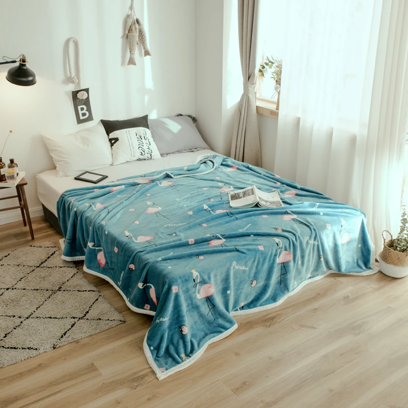 High quality Thicken plush bedspread blanket 200x230cm High Density Super Soft Flannel Blanket to on for the sofa/Bed/Car
High quality Thicken plush bedspread blanket 200x230cm High Density Super Soft Flannel Blanket to on for the sofa/Bed/Car