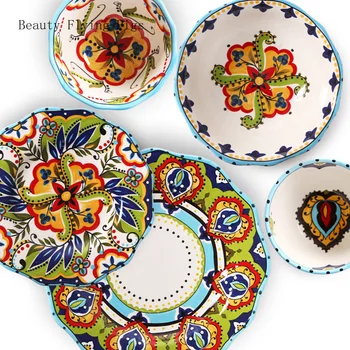 New creative hand-painted irregular shape underglaze color ceramic tableware fashion home Western dish home decoration plate
New creative hand-painted irregular shape underglaze color ceramic tableware fashion home Western dish home decoration plate