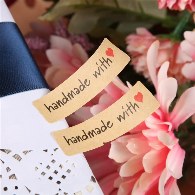 100Pcs/Lot Hand made with heart Packaging Sealing Label Kraft Sticker Baking DIY Work Rectangle Gift Stickers 45*13mm
100Pcs/Lot Hand made with heart Packaging Sealing Label Kraft Sticker Baking DIY Work Rectangle Gift Stickers 45*13mm