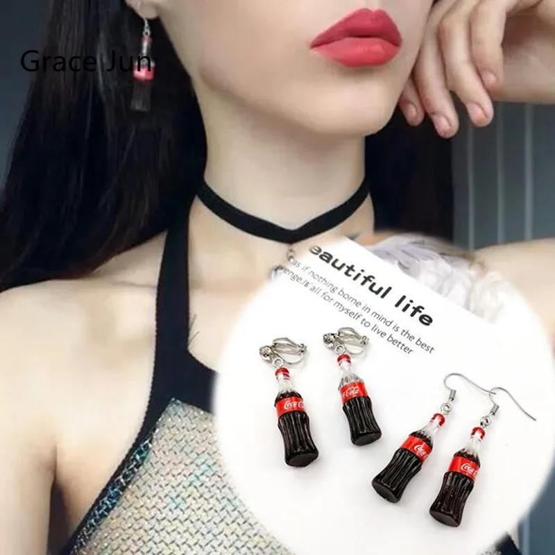 Grace Jun New Vintage Black Color Bottle Shape Clip on Earrings for Women Party Popular Coca Bottle Pierced Earrings Bijouterie
Grace Jun New Vintage Black Color Bottle Shape Clip on Earrings for Women Party Popular Coca Bottle Pierced Earrings Bijouterie