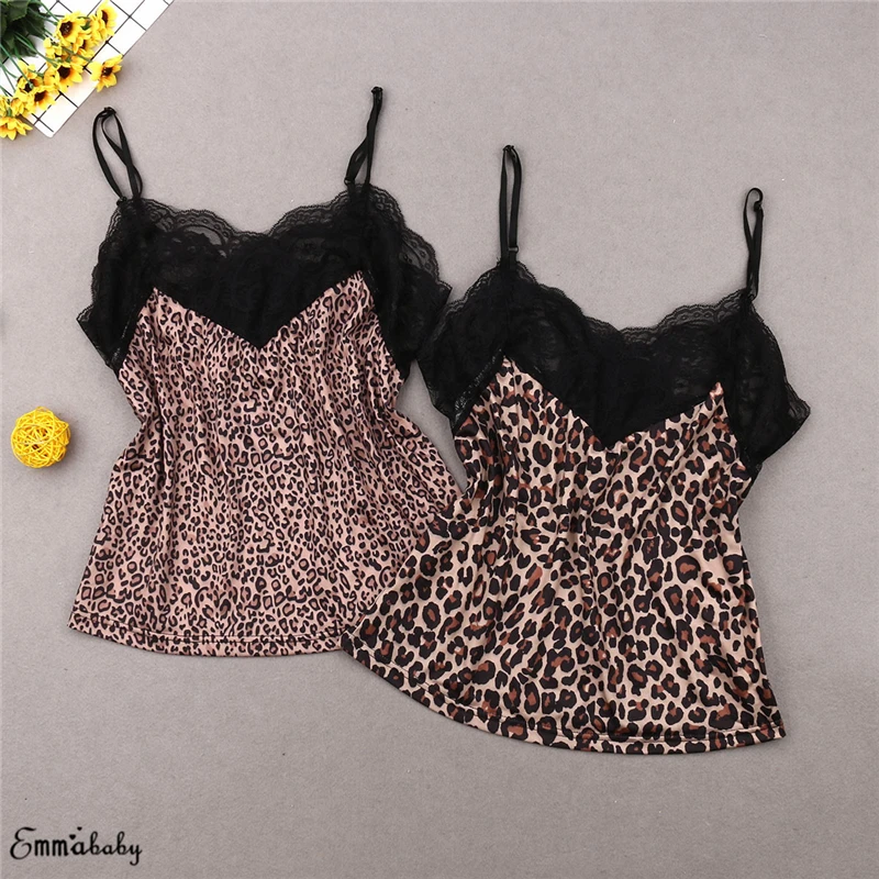 Women Sexy V Neck Leopard Print Cami Blouse Lace Clubwear Tank Tops Streetwear Clamis V-Neck Sleeveless Shirt Backless 2019 New
Women Sexy V Neck Leopard Print Cami Blouse Lace Clubwear Tank Tops Streetwear Clamis V-Neck Sleeveless Shirt Backless 2019 New