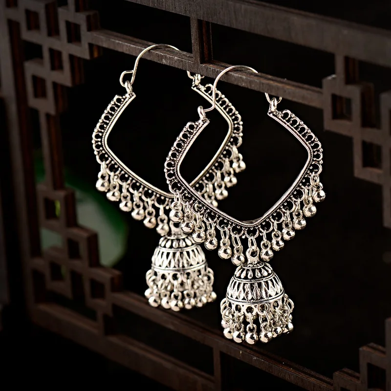 Women's Egypt Vintage Boho Geometric Jhumka Jhumki Earrings Tibetan Indian Jewelry Ethnic Tribal Bells Tassel Earings Bijoux
Women's Egypt Vintage Boho Geometric Jhumka Jhumki Earrings Tibetan Indian Jewelry Ethnic Tribal Bells Tassel Earings Bijoux