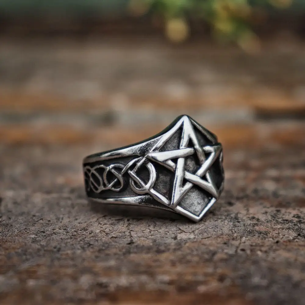 Gothic Celtics Knot Silver 316L Stainless Steel Ring Pagan Pentagram Star Rings Men's Women Fashion Biker Jewelry Gift
Gothic Celtics Knot Silver 316L Stainless Steel Ring Pagan Pentagram Star Rings Men's Women Fashion Biker Jewelry Gift
