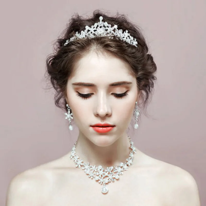 White Pearl Earrings Necklace Set Wedding Bridal Jewelry Set for Women Crown and Tiara Pearl Necklace and Earring Sets Jewellery
White Pearl Earrings Necklace Set Wedding Bridal Jewelry Set for Women Crown and Tiara Pearl Necklace and Earring Sets Jewellery
