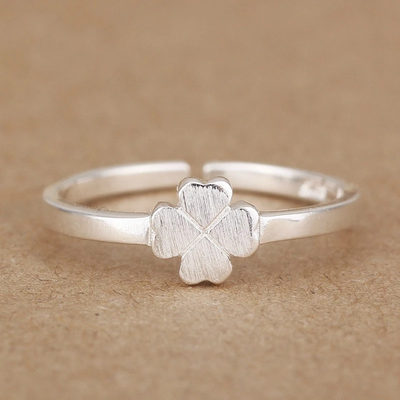 925 Sterling Silver Drawing Four Leaf Clover Flower Fresh Temperament Personality Fashion Female Resizable Opening Rings SRI126
925 Sterling Silver Drawing Four Leaf Clover Flower Fresh Temperament Personality Fashion Female Resizable Opening Rings SRI126