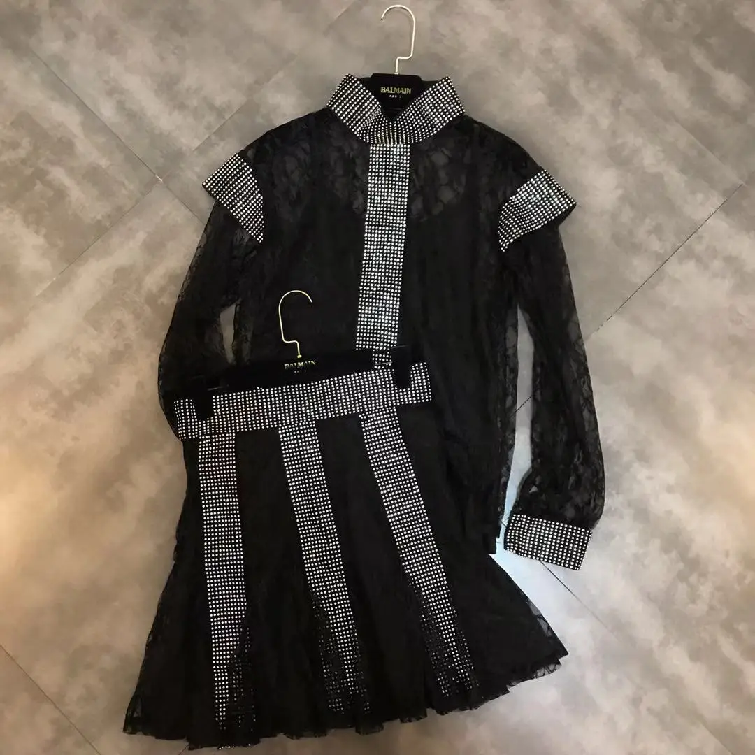 Nethong Pomelo MM2019 Spring New Collar with Diamond Lace Blouse with Diamond Half Skirt for Small Women Suit
Nethong Pomelo MM2019 Spring New Collar with Diamond Lace Blouse with Diamond Half Skirt for Small Women Suit
