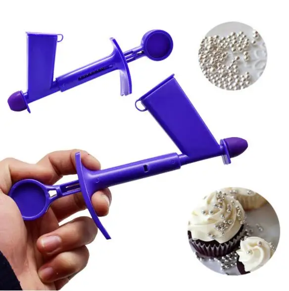 DIY baking pearl pearl gun sugar bead gun meatball coating tool applicator Applicator Cake Decorator tool
DIY baking pearl pearl gun sugar bead gun meatball coating tool applicator Applicator Cake Decorator tool