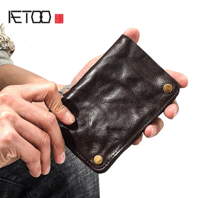 AETOO Retro wallet men's short leather old original young men's leather clips vertical button snaps full leather money clip tide
AETOO Retro wallet men's short leather old original young men's leather clips vertical button snaps full leather money clip tide