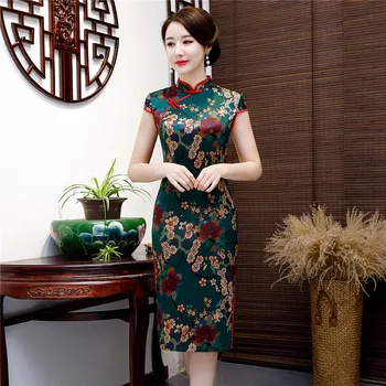 Oversize 3XL Qipao Mandarin Collar Women Satin Green Print Floral Chinese Dress Vintage Button Slim Classic Novelty Cheongsam
Oversize 3XL Qipao Mandarin Collar Women Satin Green Print Floral Chinese Dress Vintage Button Slim Classic Novelty Cheongsam