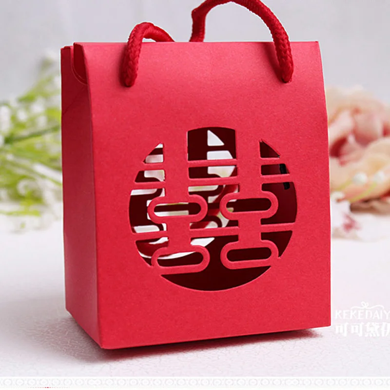 200pcs/lot Chinese Double Happiness Wedding Candy Box With Rope Red Wedding Party Favour boxes
200pcs/lot Chinese Double Happiness Wedding Candy Box With Rope Red Wedding Party Favour boxes