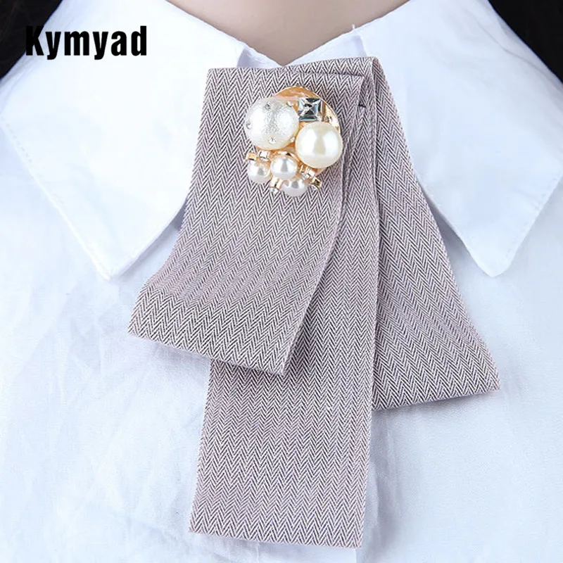 Kymyad Ribbon Imitation Pearl Women Brooches Pins Fabric Tie Vintage Necktie Corsage Brooch for Women Clothing Dress Accessories
Kymyad Ribbon Imitation Pearl Women Brooches Pins Fabric Tie Vintage Necktie Corsage Brooch for Women Clothing Dress Accessories