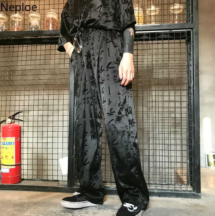 Neploe Vintage Chinese Letter Print Pants Harajuku Hiphop Long Pant 2019 Spring Summer Punk Streetwear Korean Trousers 52051
Neploe Vintage Chinese Letter Print Pants Harajuku Hiphop Long Pant 2019 Spring Summer Punk Streetwear Korean Trousers 52051