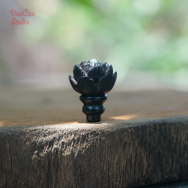 14mm 1* Natural Black Sandalwood Ebony Carved Lotus Guru Bead Charms Mala Beads Japa Bracelet Jewellry Findings DIY Accessories
14mm 1* Natural Black Sandalwood Ebony Carved Lotus Guru Bead Charms Mala Beads Japa Bracelet Jewellry Findings DIY Accessories
