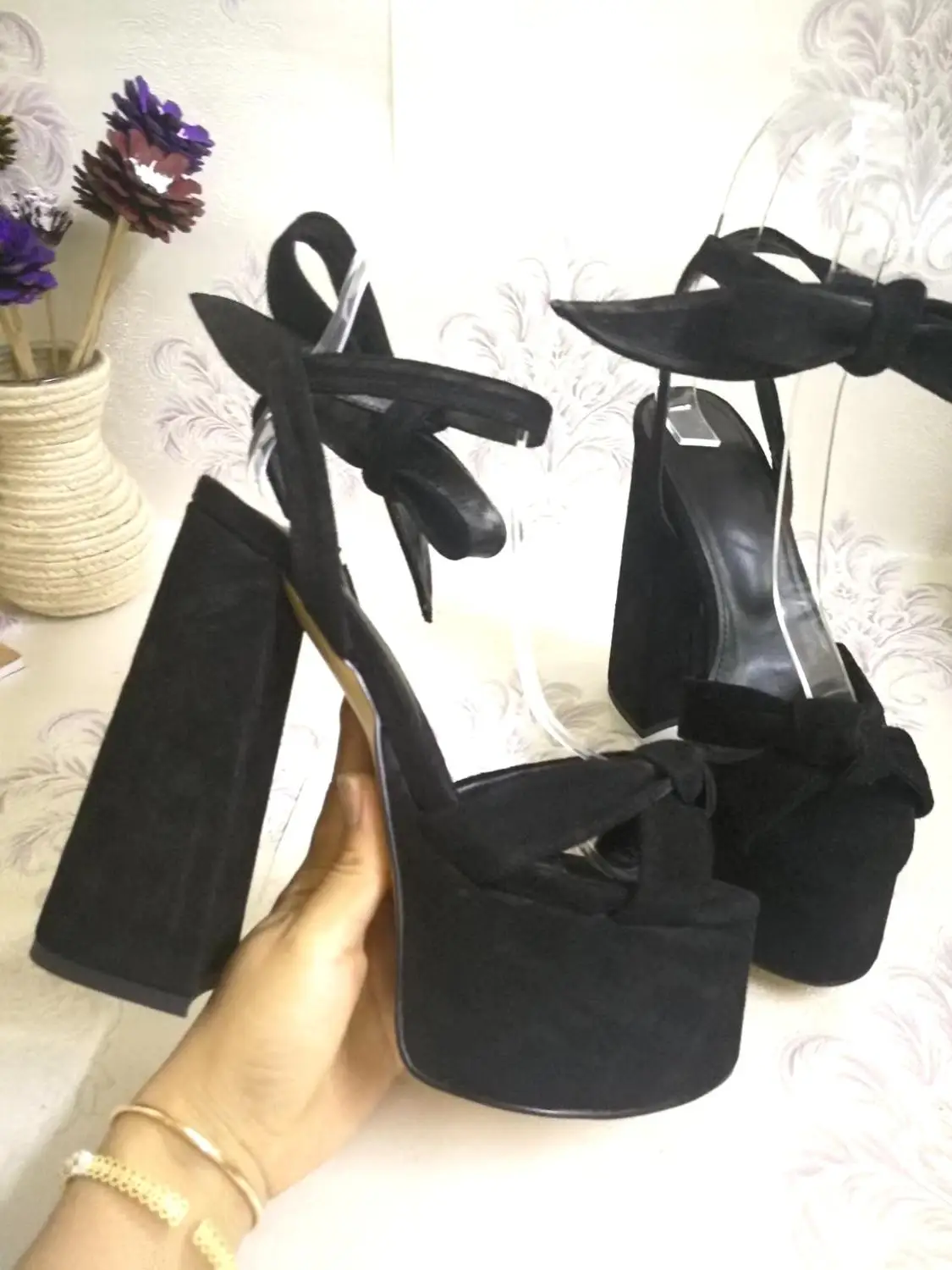 woman fashion concise Breathable casual heels sexy Sandals shoes black super high butterfly-knot summer women shoes
woman fashion concise Breathable casual heels sexy Sandals shoes black super high butterfly-knot summer women shoes