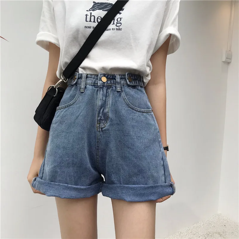 2019 European and American BF summer wind female blue high waist denim shorts puls size women loose jeans shorts S - 4XL 5XL
2019 European and American BF summer wind female blue high waist denim shorts puls size women loose jeans shorts S - 4XL 5XL