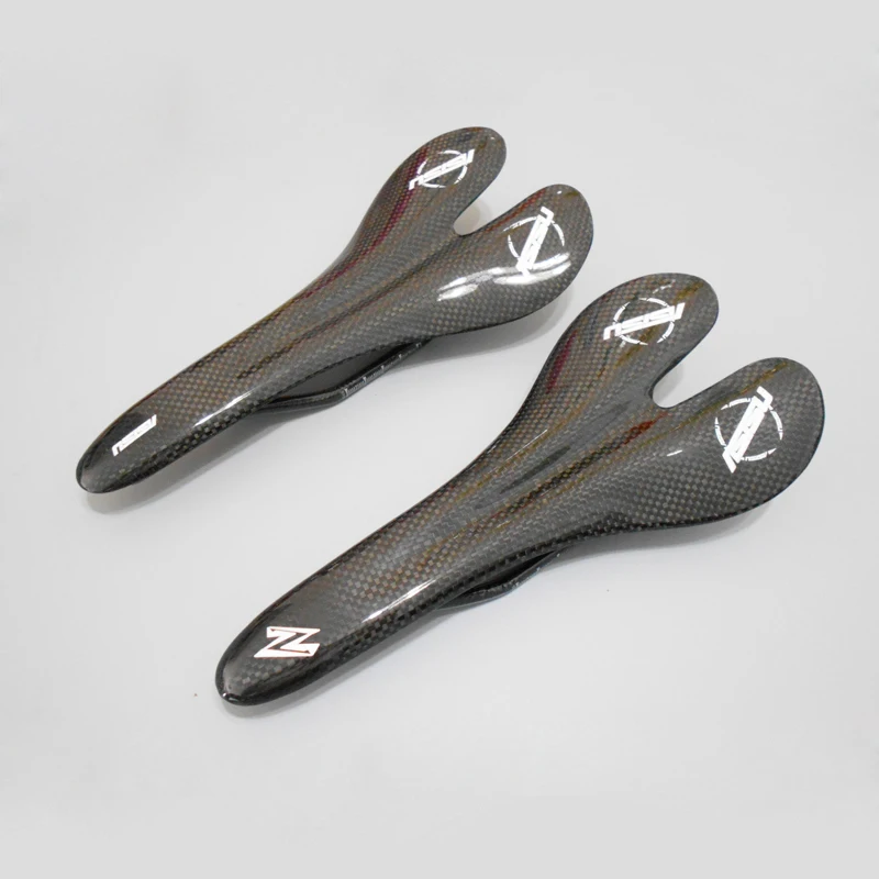 Road Mountain bike saddle 3K full carbon fibre saddle MTB bicycle front seat mat bike parts freeshipping
Road Mountain bike saddle 3K full carbon fibre saddle MTB bicycle front seat mat bike parts freeshipping