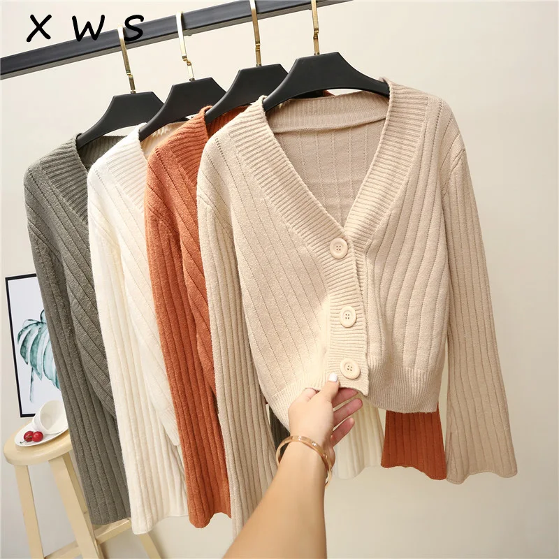 New autumn winter 2018 female knit cardigan sweater coat short female v neck warm thick shawl knitted jacket female tops
New autumn winter 2018 female knit cardigan sweater coat short female v neck warm thick shawl knitted jacket female tops