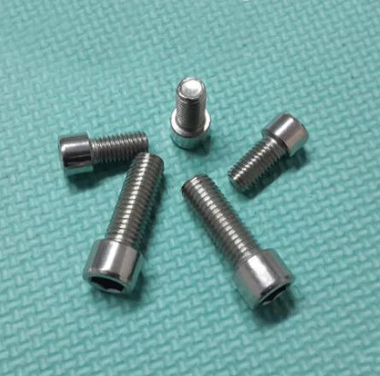 20PCS/Lot M3x5 M3x8 M3x12 201 Stainless Steel Hexagon Screw with Round Head Hexagon Head Cap Screws Hexagon Socket Bolt DIY Part
20PCS/Lot M3x5 M3x8 M3x12 201 Stainless Steel Hexagon Screw with Round Head Hexagon Head Cap Screws Hexagon Socket Bolt DIY Part