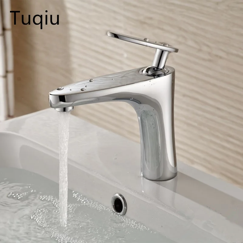New arrival bathroom faucet Luxury high quality chrome finished cold and hot bathroom sink faucet basin faucet,water tap mixer
New arrival bathroom faucet Luxury high quality chrome finished cold and hot bathroom sink faucet basin faucet,water tap mixer