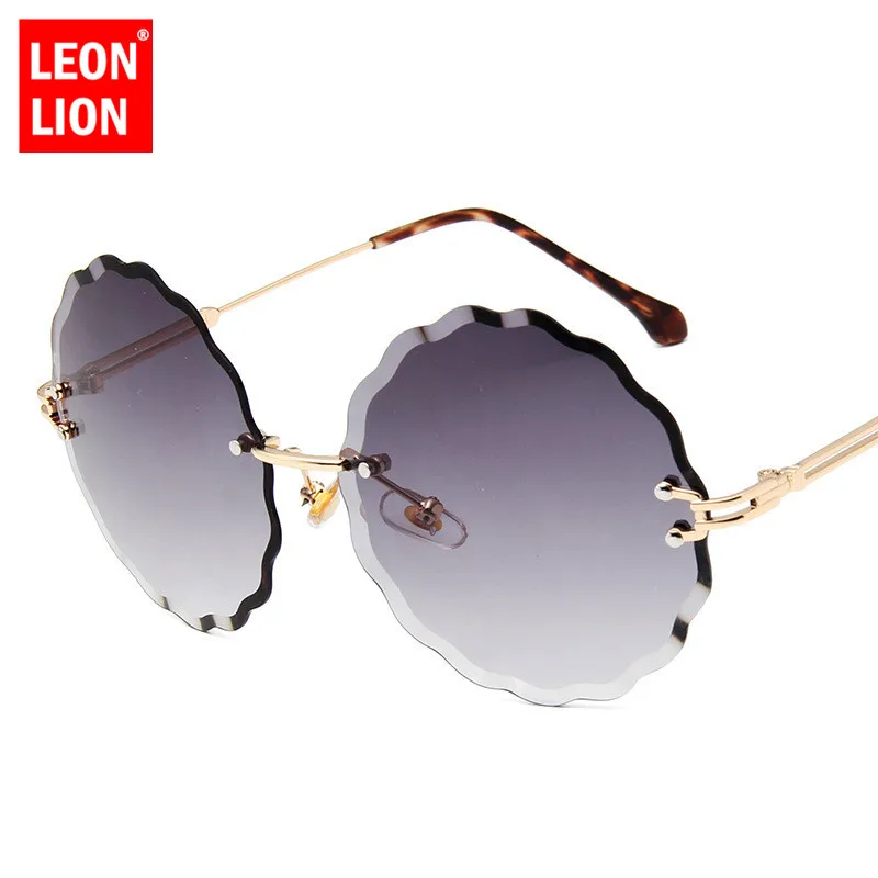 LeonLion 2020 Frameless Flower Sunglasses Women Brand Designer Candies Gradient Glasses Vintage Simple Oculos De Sol Feminina
LeonLion 2020 Frameless Flower Sunglasses Women Brand Designer Candies Gradient Glasses Vintage Simple Oculos De Sol Feminina