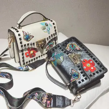 2018 Vintage Fashion PU Leather Handbags Women's Designer Handbag Embroidered Flower Rivet Tote bag Lady Shoulder Messenger Bag
2018 Vintage Fashion PU Leather Handbags Women's Designer Handbag Embroidered Flower Rivet Tote bag Lady Shoulder Messenger Bag