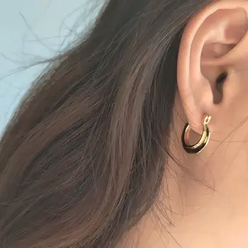 Silvology 925 Sterling Silver Irregular Hoop Earrings Gold Creative Elegant Minimalist France Earrings For Women 2019 Jewelry
Silvology 925 Sterling Silver Irregular Hoop Earrings Gold Creative Elegant Minimalist France Earrings For Women 2019 Jewelry