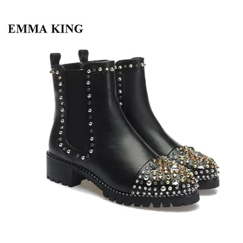 Brand Designers Rivets Decor Shotr Boots Women Slip On Chunky Heels Gladiator Martin Boots Round Toe Sexy Lady Dress Shoes Women
Brand Designers Rivets Decor Shotr Boots Women Slip On Chunky Heels Gladiator Martin Boots Round Toe Sexy Lady Dress Shoes Women