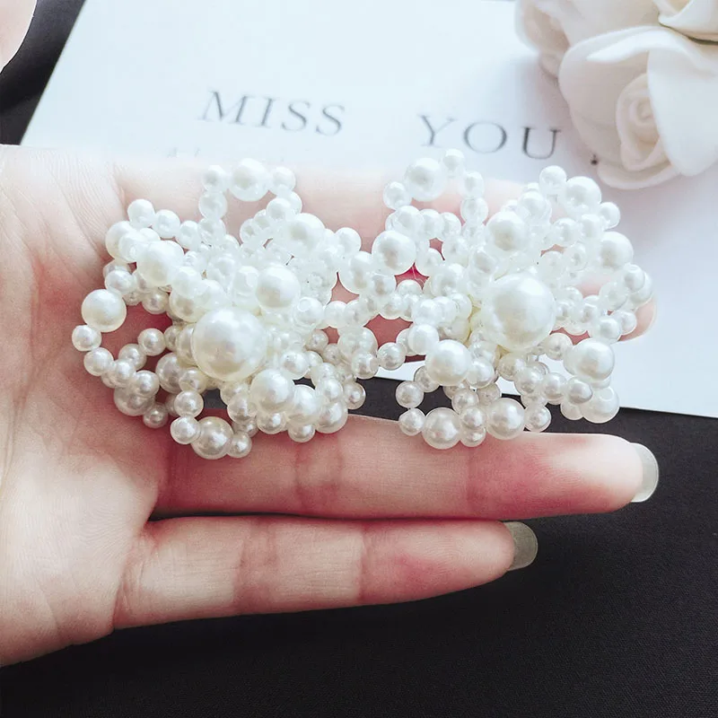 2018 Korean Romantic Sweet Multilayer Simulated Pearl Beaded Flower Stud Earrings for Women Wedding Bridal Jewelry Wholesale
2018 Korean Romantic Sweet Multilayer Simulated Pearl Beaded Flower Stud Earrings for Women Wedding Bridal Jewelry Wholesale
