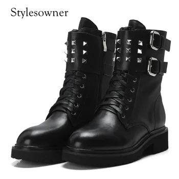 Stylesowner Western Design Cool Short Martin Boots Black Cow Leather Low Heels Winter Round Toe Mature Solid Female Ankle Boots
Stylesowner Western Design Cool Short Martin Boots Black Cow Leather Low Heels Winter Round Toe Mature Solid Female Ankle Boots