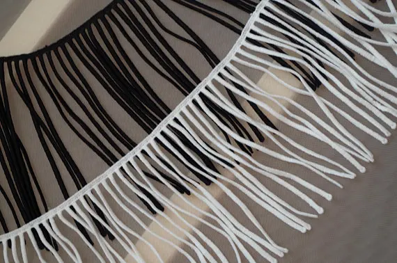 Off white venice lace trim, Fringed lace crochet lace trim, macrame retro scalloped lace trim by the yard
Off white venice lace trim, Fringed lace crochet lace trim, macrame retro scalloped lace trim by the yard