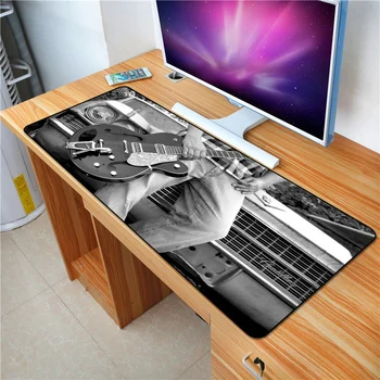 FFFAS 70X40cm Music Guitar Mouse pad Style of Art Notebook computer PC Keyboard and mouse Mat Spread all over the world gift
FFFAS 70X40cm Music Guitar Mouse pad Style of Art Notebook computer PC Keyboard and mouse Mat Spread all over the world gift
