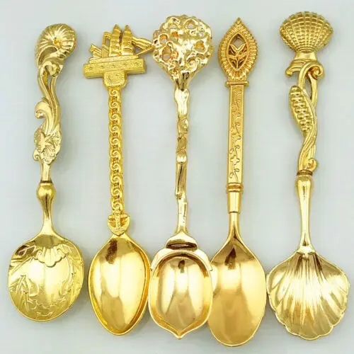 Luxury Coffee Spoon Sets Vintage Spoon Creative Arabia Style Creative Shell Pattern Soup Spoon Milk Coffee Stirring
Luxury Coffee Spoon Sets Vintage Spoon Creative Arabia Style Creative Shell Pattern Soup Spoon Milk Coffee Stirring