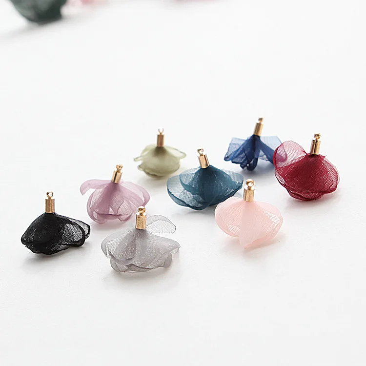 Chiffon cloth Burning edges Petal flower tassels accessories Diy earrings Bag hanging jewelry accessories
Chiffon cloth Burning edges Petal flower tassels accessories Diy earrings Bag hanging jewelry accessories