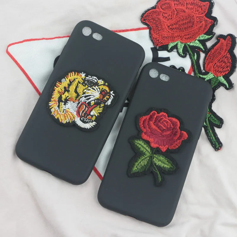Flower Tiger Case for Alcatel U5 1X 2019 1S 1 3 5 7 3V Idol 4 A3 A7 3X 3V 3C Cases Soft Embroidery Rose Cloth Cover
Flower Tiger Case for Alcatel U5 1X 2019 1S 1 3 5 7 3V Idol 4 A3 A7 3X 3V 3C Cases Soft Embroidery Rose Cloth Cover