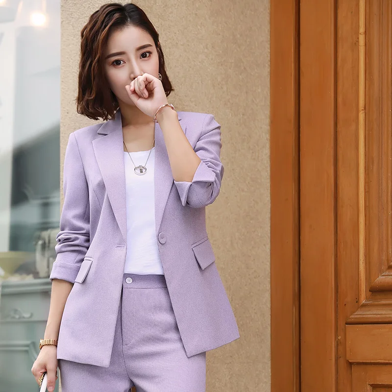 women's 2 Pieces Set Formal Pant Suit with Pocket Women Work Wear set Office Lady Uniform Style Business Jacket with Loose Pants
women's 2 Pieces Set Formal Pant Suit with Pocket Women Work Wear set Office Lady Uniform Style Business Jacket with Loose Pants
