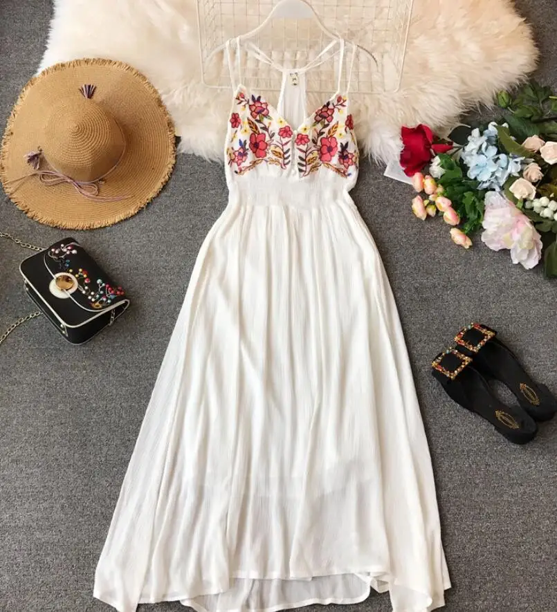 Women's summer casual embroidery Condole belt long dress female backless sexy vacation beach dress TB850
Women's summer casual embroidery Condole belt long dress female backless sexy vacation beach dress TB850