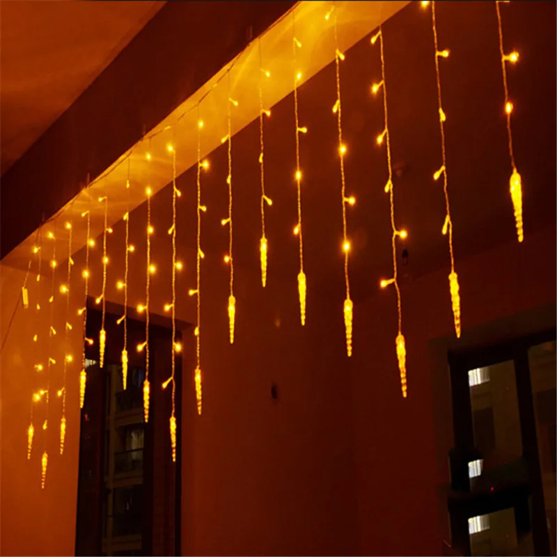 LED String Festival Holiday Ice Bar Garland Multicolor 2m 104 LED 16P Icicle Led Curtain Lights Lamp
LED String Festival Holiday Ice Bar Garland Multicolor 2m 104 LED 16P Icicle Led Curtain Lights Lamp
