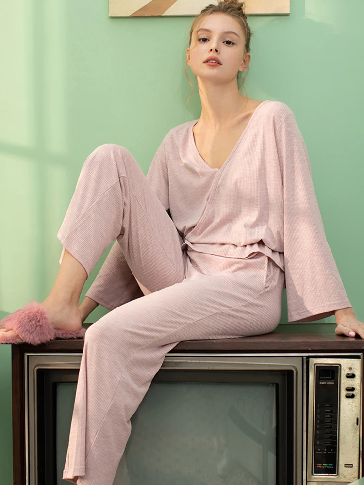 Spring Ladies Home Service Long-sleeved Top And Trousers Suit Modal Cotton Texture Thin Striped Texture Pajamas Set For Women
Spring Ladies Home Service Long-sleeved Top And Trousers Suit Modal Cotton Texture Thin Striped Texture Pajamas Set For Women