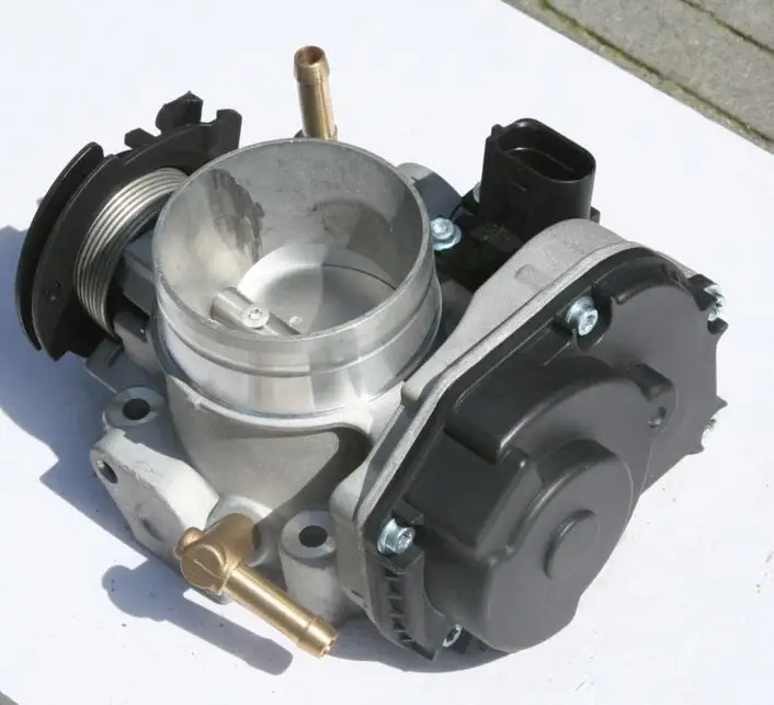 Throttle Body For VW Golf 4 Bora Audi A3 8L Seat Leon 1.8L AGN 
Throttle Body For VW Golf 4 Bora Audi A3 8L Seat Leon 1.8L AGN