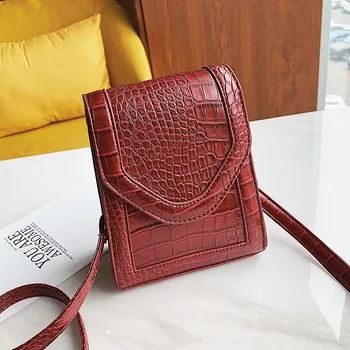 Fashion Women's Serpentine Leather Simple Solid Handbags Small Shoulder Bag Ladies Purse Purse Crossbody Handbag Messenger Bags
Fashion Women's Serpentine Leather Simple Solid Handbags Small Shoulder Bag Ladies Purse Purse Crossbody Handbag Messenger Bags