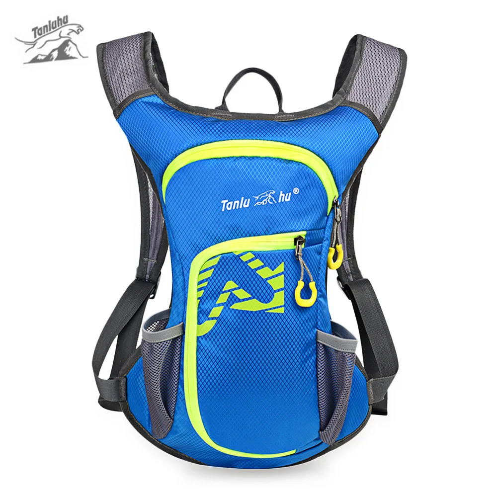 Tanluhu 12L Sport gym Bag Outdoor Hiking Running Backpack Hydration Pack Riding Running Bags Rucksack
Tanluhu 12L Sport gym Bag Outdoor Hiking Running Backpack Hydration Pack Riding Running Bags Rucksack