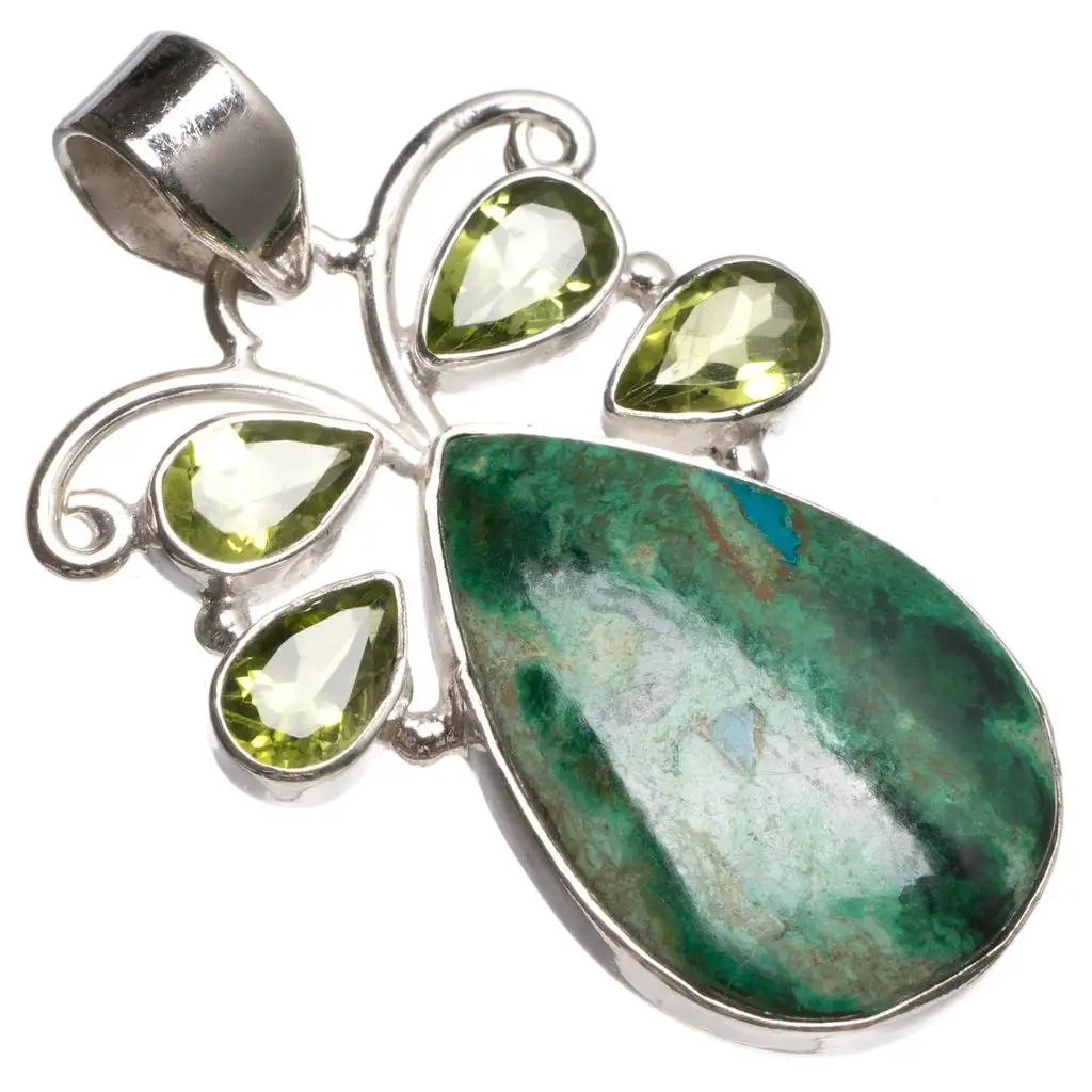 Natural Chrysocolla and Peridot Handmade Vintage 925 Sterling Silver Pendant 1 3/4" T0410
Natural Chrysocolla and Peridot Handmade Vintage 925 Sterling Silver Pendant 1 3/4" T0410